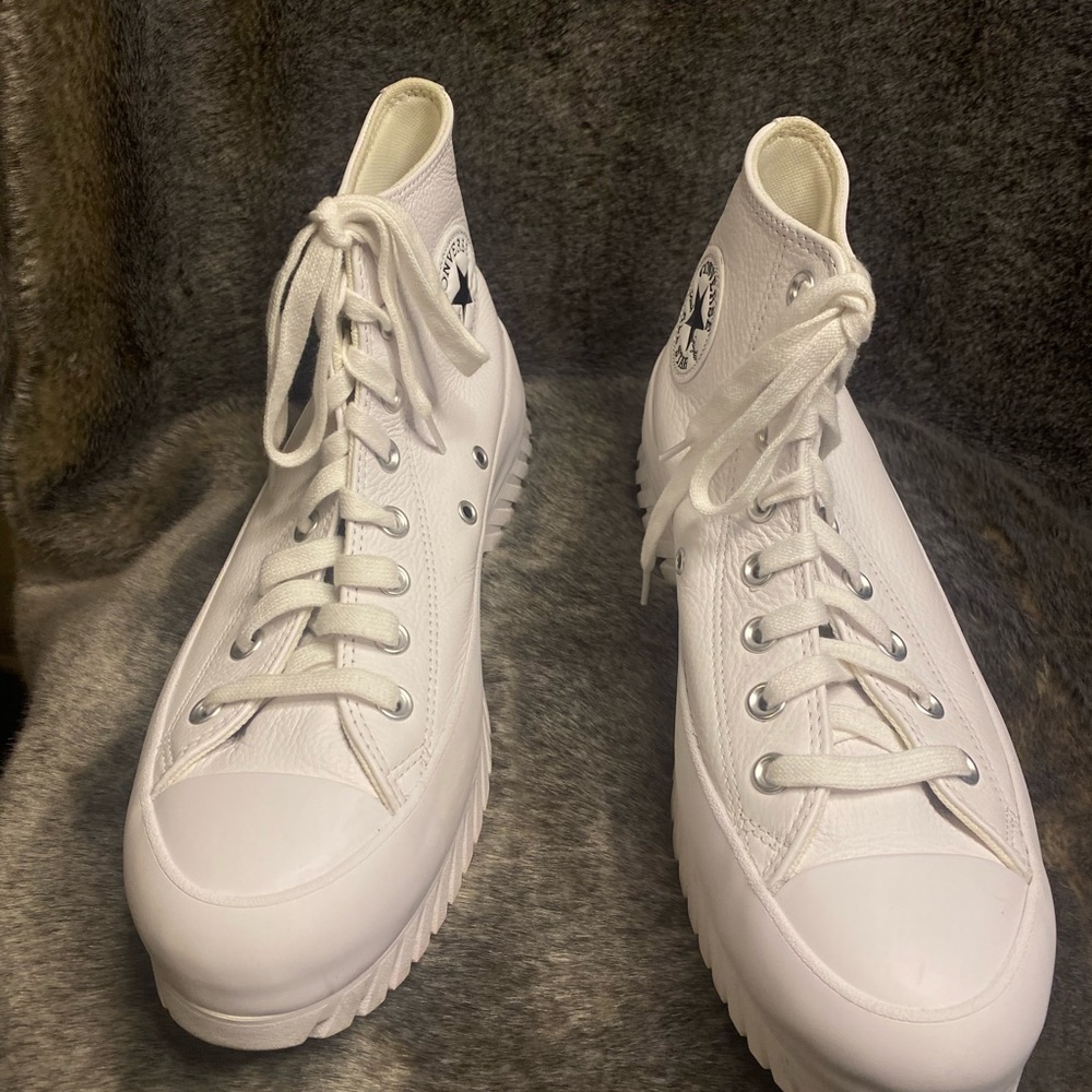 White Leather Converse Chuck Taylor All Star Lugged High Top Shoes, Men’s 8.5
